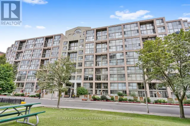 811 - 65 SCADDING AVENUE Toronto (Waterfront Communities), Ontar628666622922251229