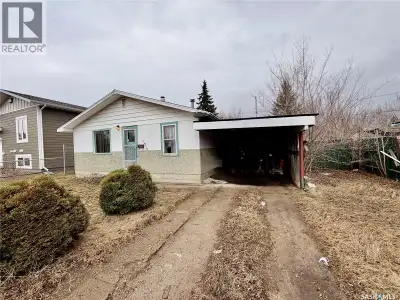 A great starter home or revenue property located in the West Flat. Featuring 3 bedrooms and 1 bathro...