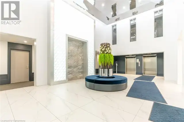 16 CONCORD Place Unit# 513 Grimsby, Ontario63005673934083122