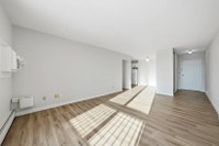 Amenities: Quiet Building • Air Conditioning • In-suite Storage Suite & Building: Spacious one-bedro... (image 5)