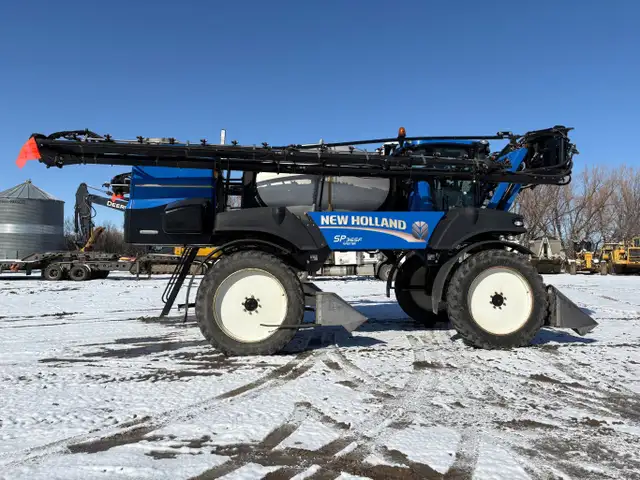 2013 New Holland Guardian SP.365F Sprayer 120 ft Boom #8984 AS in Heavy Equipment in Edmonton - Image 8
