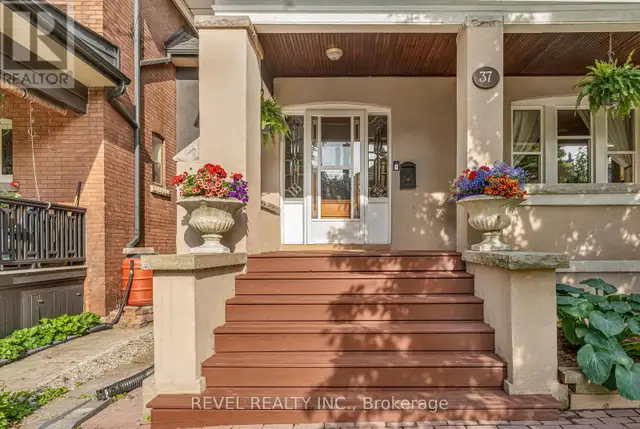 37 BURRIS STREET Hamilton (Gibson), Ontario62868539056899121