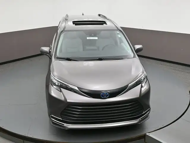 2024 Toyota Sienna XLE in Cars & Trucks in Dartmouth - Image 47