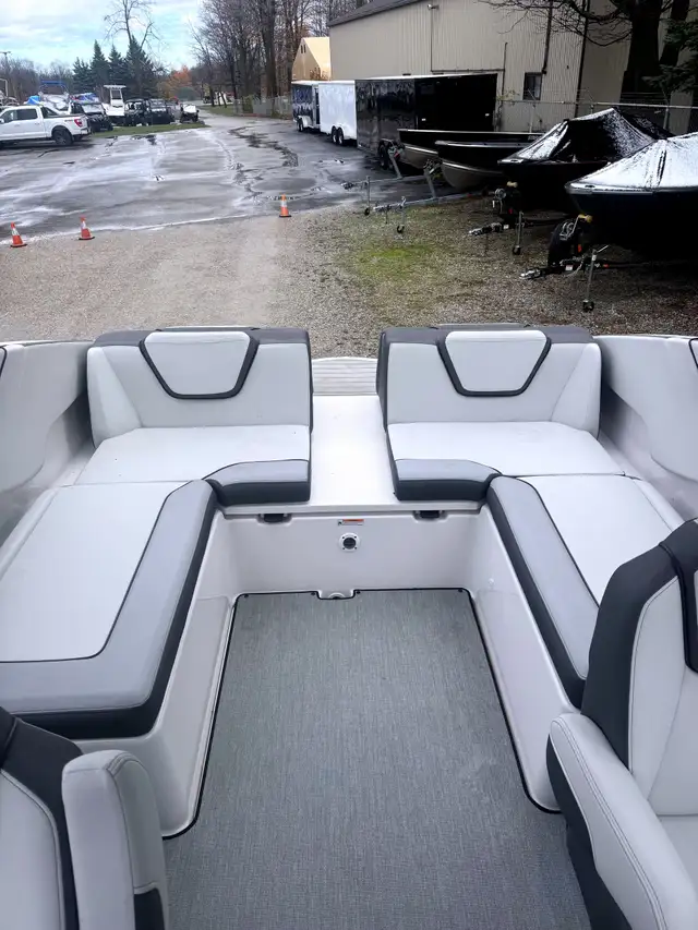 2025 YAMAHA AR250 - DEMO in Powerboats & Motorboats in Barrie - Image 12