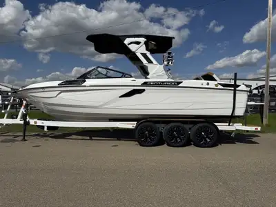 Welcome to Wizard Lake Marine - Calmar! Boat: CENTURION Ri245 2026 Centurion Ri245