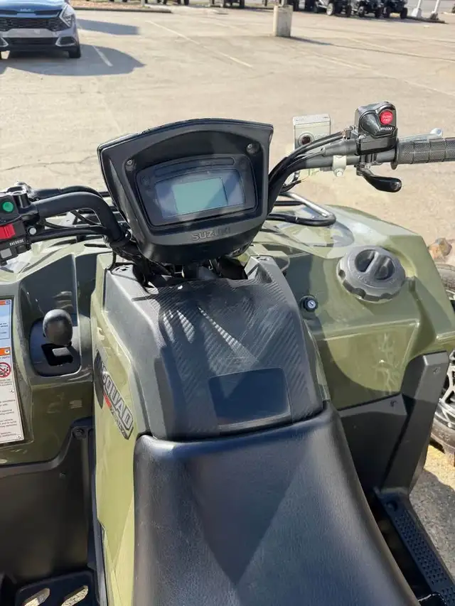 2023 SUZUKI KINGQUAD 750 AXI-GREEN! in ATVs in Sudbury - Image 5