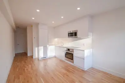 fully renovated 2-bed for rent, May 1, NDG, Monkland - ID 3790