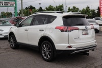 Toyota RAV4 LIMITED HYBRIDin. Embark on an adventure with the Toyota RAV4 LIMITED. This SUV redefine... (image 4)