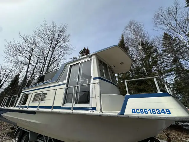 1972 Glastron Nautaline 34 in Powerboats & Motorboats in Rimouski / Bas-St-Laurent - Image 4