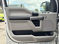 XLT | 4X4 | FX4 | Alloys | 6 Passenger | Running Boards Look at this 2016 Ford F-150 . Its transmiss... (image 8)