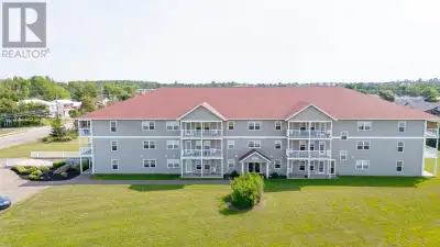 Welcome to this beautifully maintained 2 bedroom, 1 bathroom top floor condo, ideally located in the...