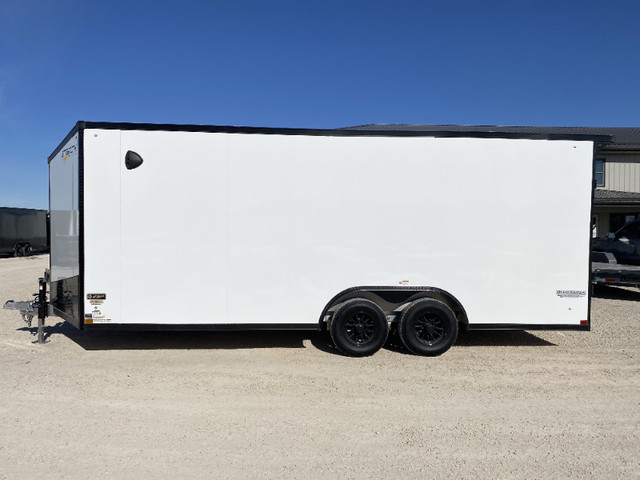 2025 Stealth 8.5' x 20' x 84" V-Nose Enclosed Trailer in Cargo & Utility Trailers in Regina - Image 2