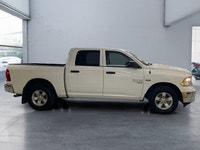 Check out this vehicle's pictures, features, options and specs, and let us know if you have any ques... (image 5)