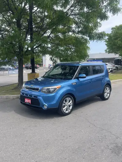 WOW!!CHECK OUT THIS KIA SOUL FINISHED IN BEAUTIFUL CARIBBEAN BLUE PEARL!!ONLY 154,000 KMS!!GAS SIPPI...