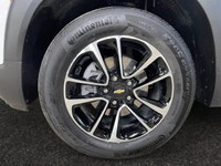 Welcome to Capital GMC! Check out this vehicle's pictures, features, options and specs, and let us k... (image 8)