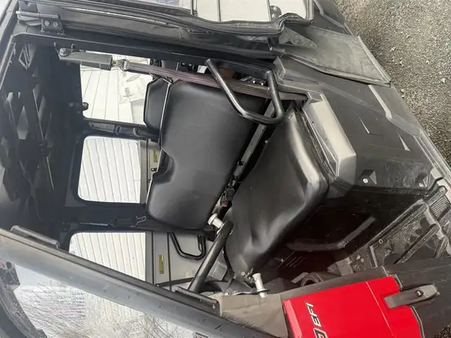 2015 Polaris Unlisted Item in Cars & Trucks in Bedford - Image 15