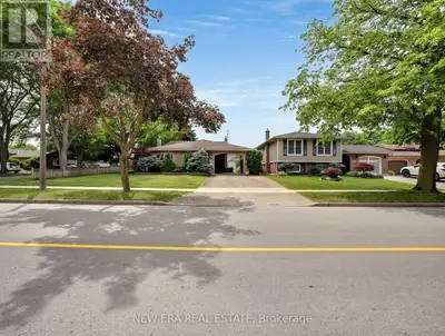 Welcome to this well-maintained detached backsplit in the desirable north end of Niagara Falls. This...