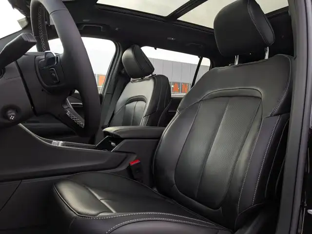 2025 Jeep Grand Cherokee L Limited * - Dual-Pane Sunroof in Cars & Trucks in Calgary - Image 15