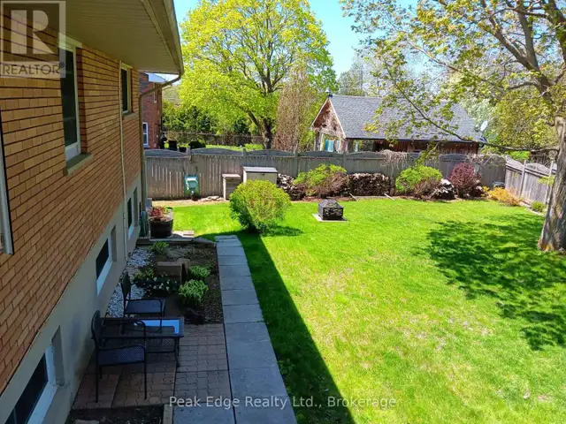 30 7 TH STREET Hanover, Ontario in Houses for Sale in Owen Sound - Image 13