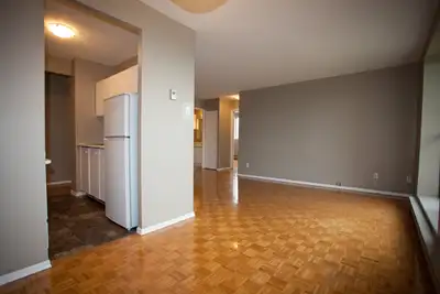 All-Inclusive 2-Bedroom Apartment | The Pinecrest | Pet-friendly