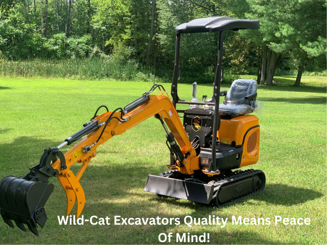Mini Excavator with 13.5HP Kubota diesel engine for sale in Other in City of Toronto - Image 2