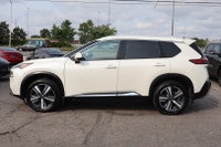 CLEAN CARFAX ACCIDENT FREE WELL MAINTAINED AWD Experience The Perfect Blend of Style And Performance... (image 3)