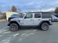 WHEELS: 17 X 7.5 POLISHED W/BLACK POCKETS -inc: Aluminum (STD),COLD WEATHER GROUP -inc: Heated Steer... (image 2)