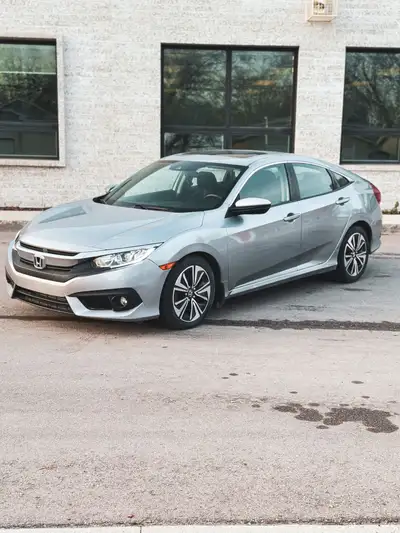 Honda Civic Sedan EX-Touring Kilometers: 50,000 km Condition: Safetied Clean Title Location: 321 For...