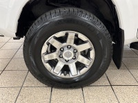 Built on a legacy forged in deserts, forests, and job sites, the 2022 Toyota Tacoma carries forward... (image 8)