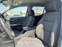 **WE WILL BEAT ANY DEALER IN THE CITY** Awards: * IIHS Canada Top Safety Pick with optional front cr... (image 7)