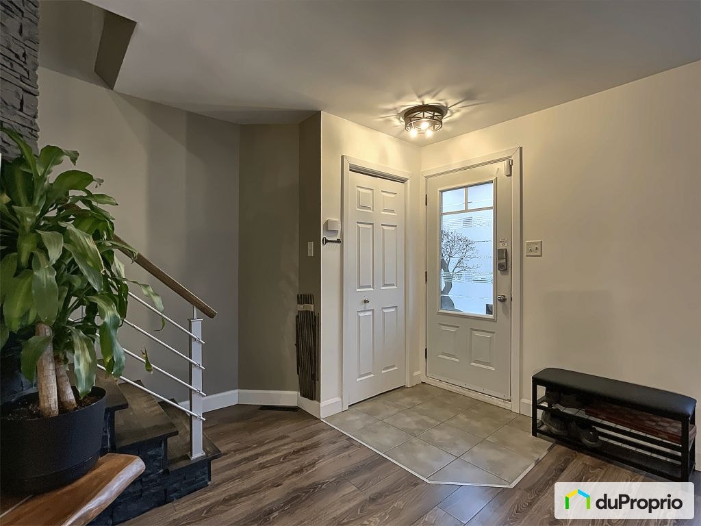 $389,000 - Semi-detached in Drummondville (Drummondville) — photo 2