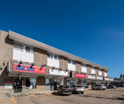 Don’t miss out on this unique bi-level unit with one and a half bathrooms! Rent Includes: Heat Water...