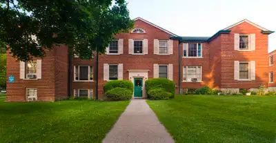 ONE-MONTH FREE RENT | Spacious apartments for Rent at Crestview Apartments Located at 38 30–75 Leacr...