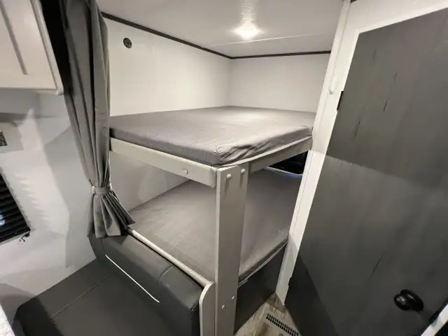 2024 Dutchmen Aspen Trail LE 25BH Bunks - Camper Travel Trailer in Travel Trailers & Campers in Winnipeg - Image 16