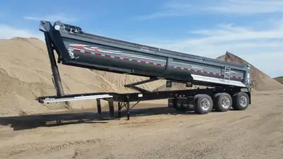 Stock #: V1086543 Gravel, Tub End Dump, Air suspension, Tridem axle, Outside Aluminum/Inside Steel r...