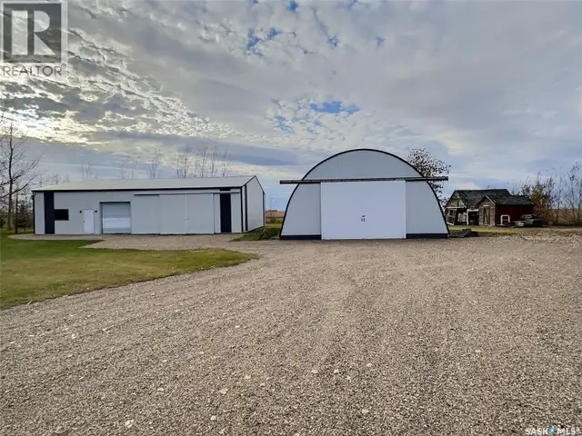 Kuntz Acreage Macoun, Saskatchewan in Houses for Sale in Regina - Image 39