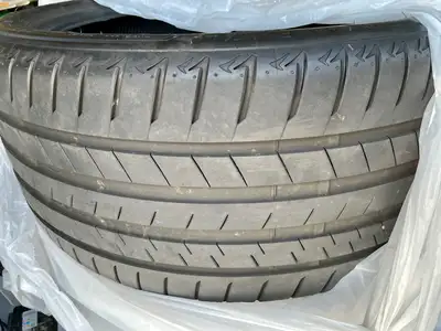 if u see the ad tires still for sale 2 x 275/35/21 bridgestone alenza run flat tire 80 % tread left...