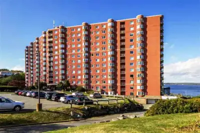 Lovely and bright, tastefully upgraded, one-bedroom apartment centrally located in Granbury Place. E...