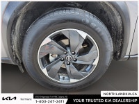 2025 Nissan Rogue SV Odometer is 10910 kilometers below market average! Ready for anything, from the... (image 6)
