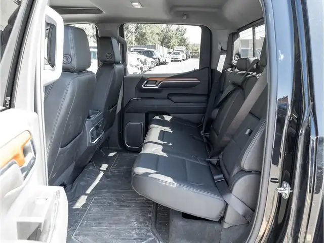 2023 GMC Sierra 1500 Denali Denali Reserve, CAT-Back Performa... in Cars & Trucks in Oakville / Halton Region - Image 33