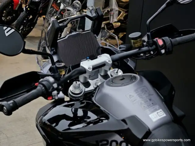 2025 Triumph Tiger 1200 GT Pro in Dirt Bikes & Motocross in Oshawa / Durham Region - Image 15