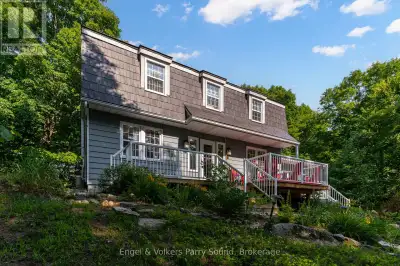 Rare Commercial Waterfront Opportunity in Parry Sound - Harmony Outdoor Inn. A truly rare opportunit...