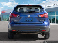 Recent Arrival! ABS brakes, Alloy wheels, Electronic Stability Control, Front dual zone A/C, Heated... (image 3)