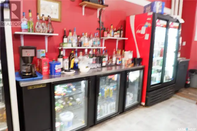 401 Main STREET Mossbank, Saskatchewan in Commercial & Office Space for Sale in Moose Jaw - Image 19