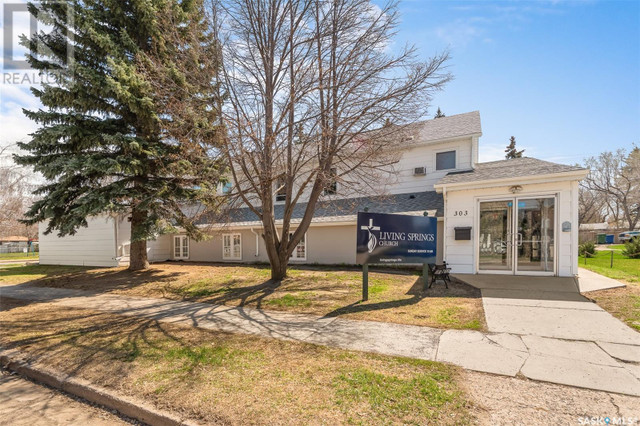 303 Coteau STREET W Moose Jaw, Saskatchewan in Commercial & Office Space for Sale in Moose Jaw