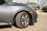 This 2020 Honda Civic Sedan LX brings together Canadian craftsmanship, efficiency, and practicality... (image 4)