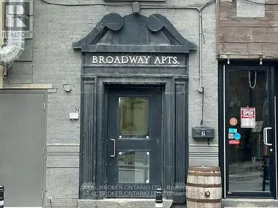 3 - 2 BROADWAY AVENUE Toronto (Mount Pleasant West), Ontario