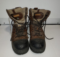 In Airdrie Dakota Work Boots Size 8.5 Steel Toed