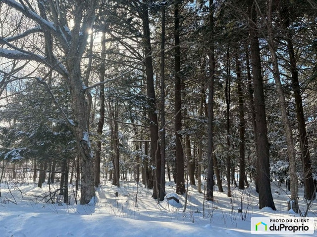 $285,000 - Residential Lot in Drummondville (Drummondville) — photo 1