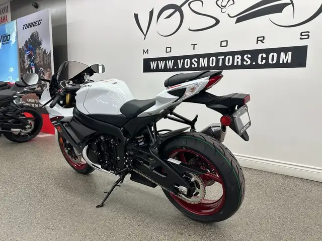 2025 Suzuki GSX-R750M5 Sport - V6543NP - -No Payments for 1 Year in Sport Bikes in Markham / York Region - Image 11